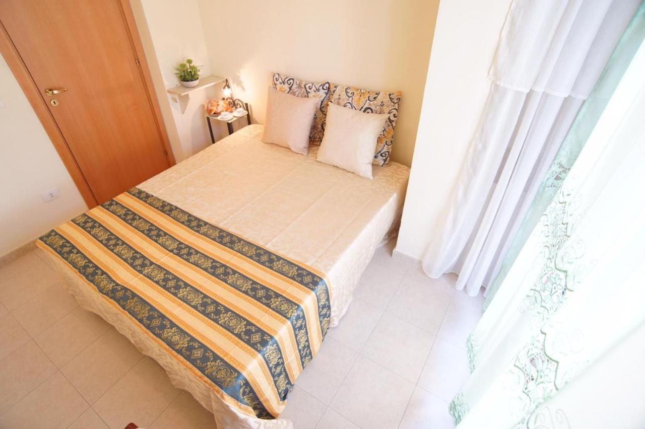 Vacanza Taormina Mare Mazzeo Eksteriør billede